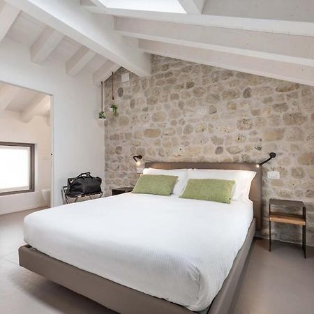 Portone180 Guest House Roveredo in Piano Buitenkant foto