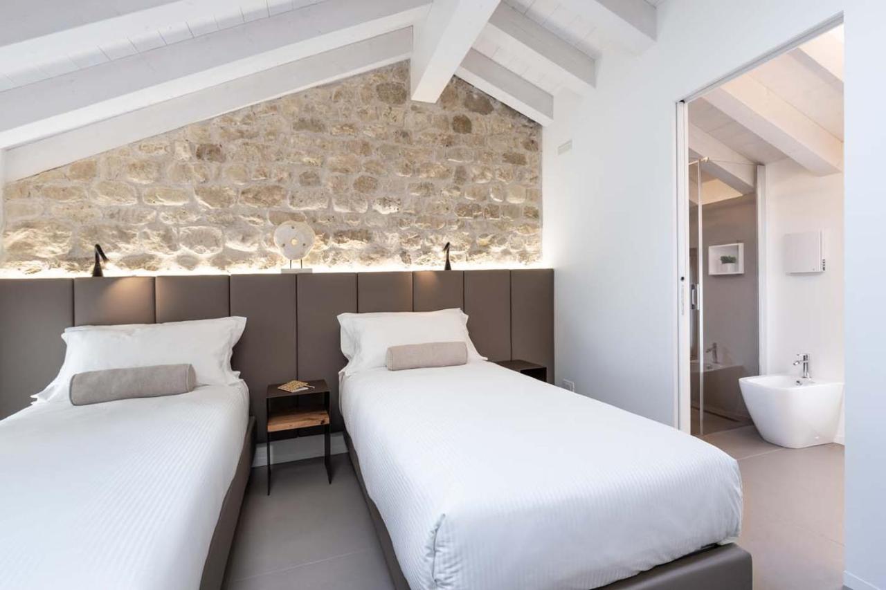 Portone180 Guest House Roveredo in Piano Buitenkant foto
